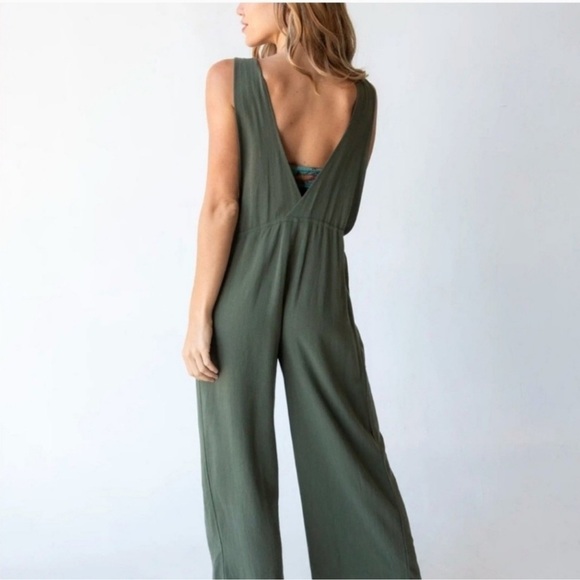 NATURAL LIFE Carly Olive Drab Green Jumpsuit Overalls Pockets Adjustable Linen - Picture 3 of 9